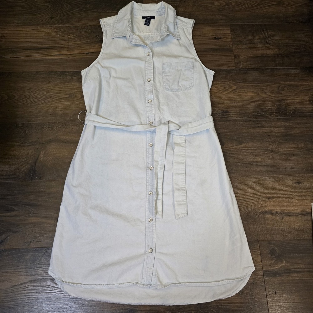 GAP Denim Shirtdress M Bleached Chambray Summer Beach Preppy Button Down Casual - Picture 1 of 10